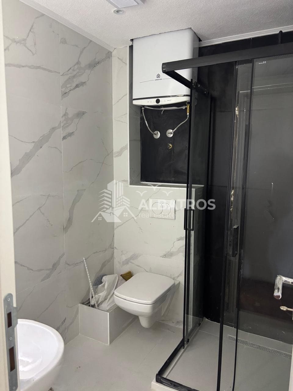 Komerční prostor 34 m² v centru Baru - Obrázek 5