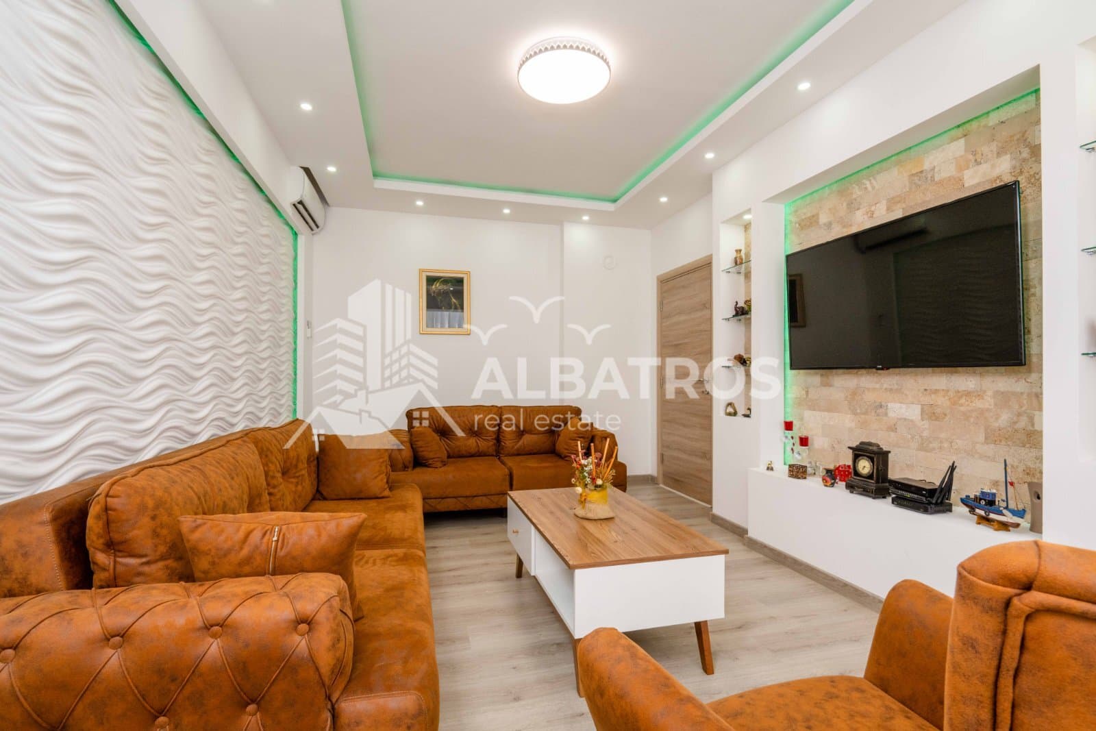 Bar'da Satılık Lüks 1+1 Daire 60 m² — 2