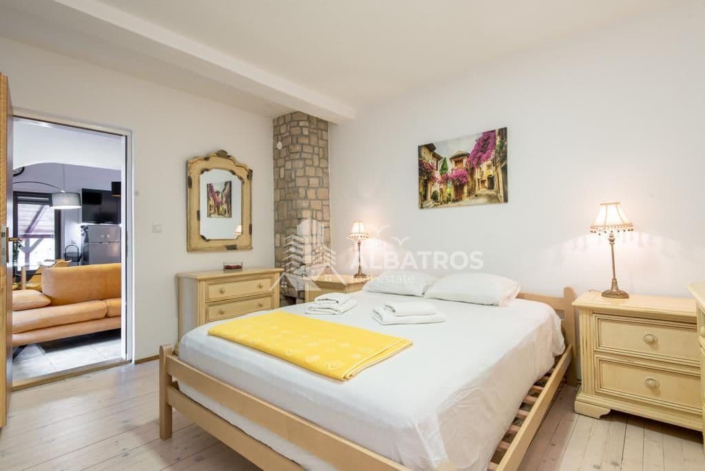Casa su tre piani di 600 m² in affitto a Dubrava, Dobra Voda, Bar - Immagine 17