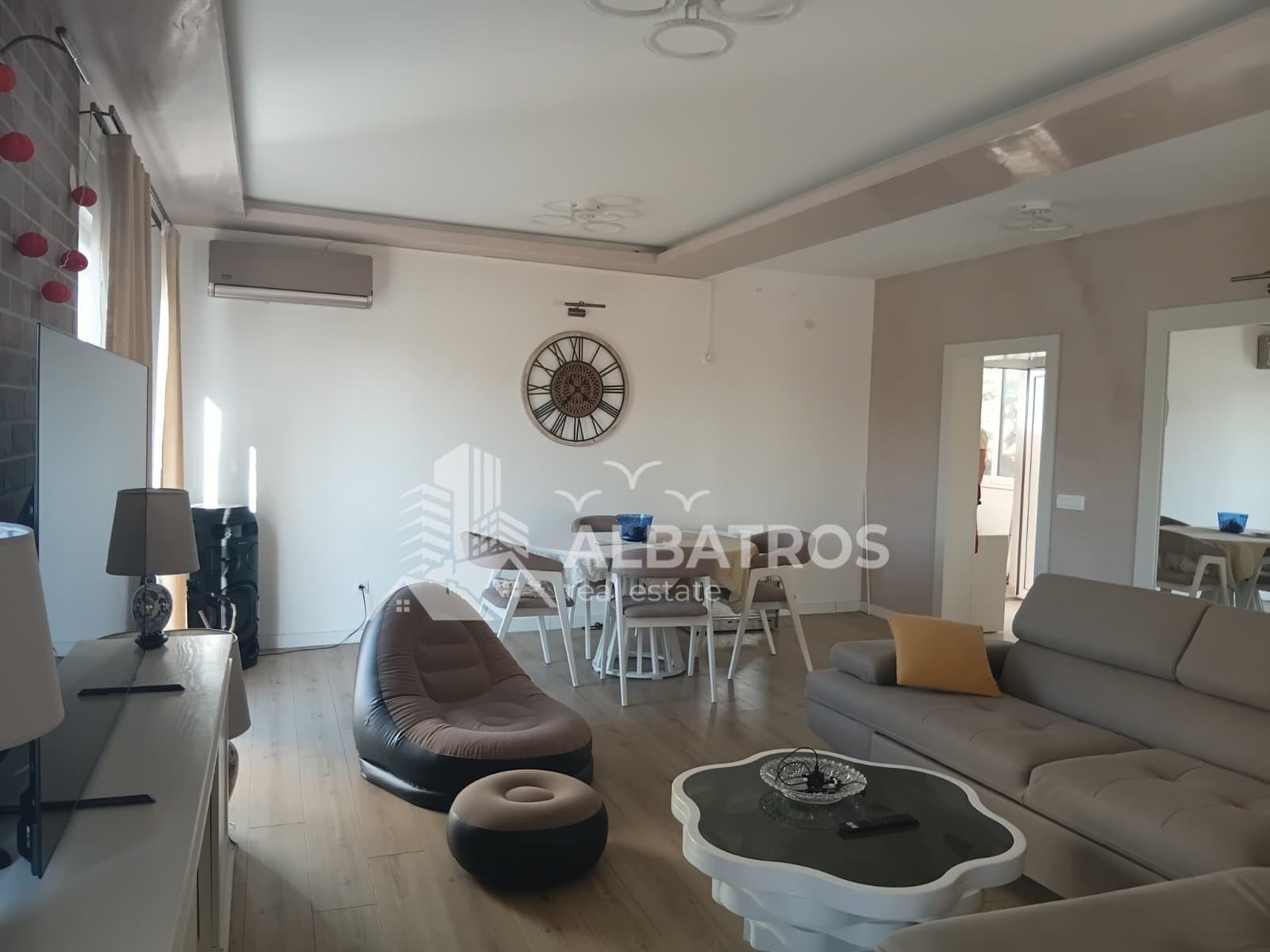 Bar, Popovići'de Satılık Lüks 1+1 Daire 104 m²