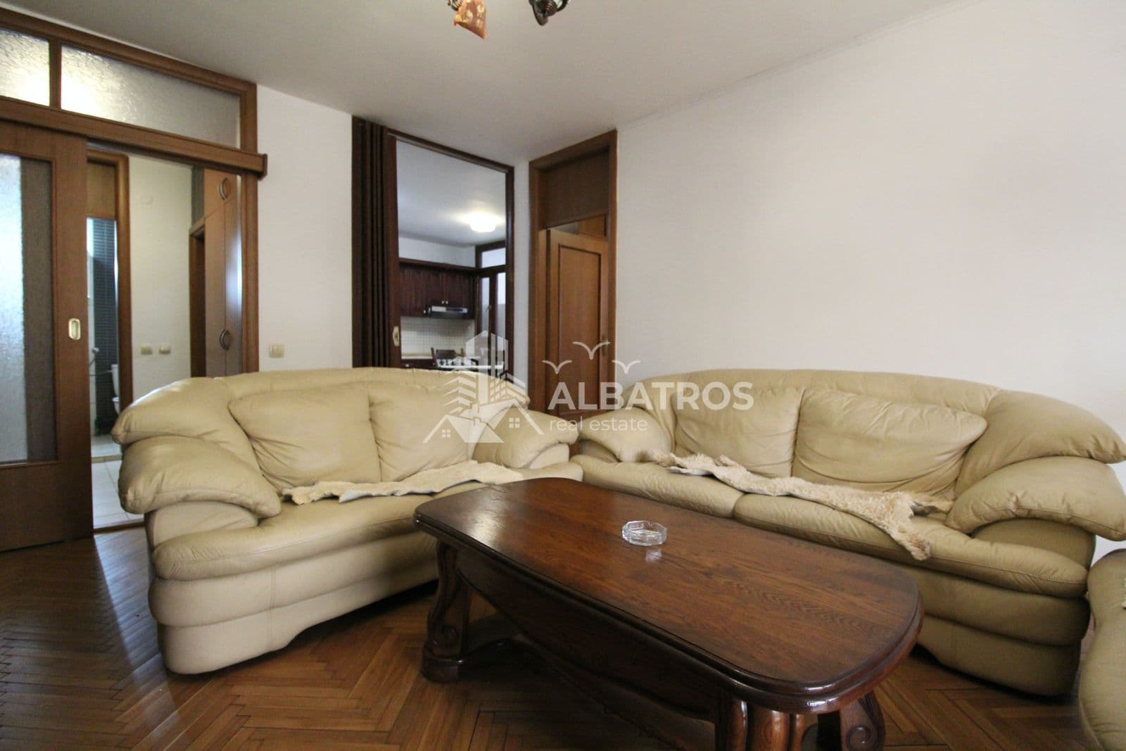 Bar Merkezinde Kiralık 99 m² 3 Odalı Daire