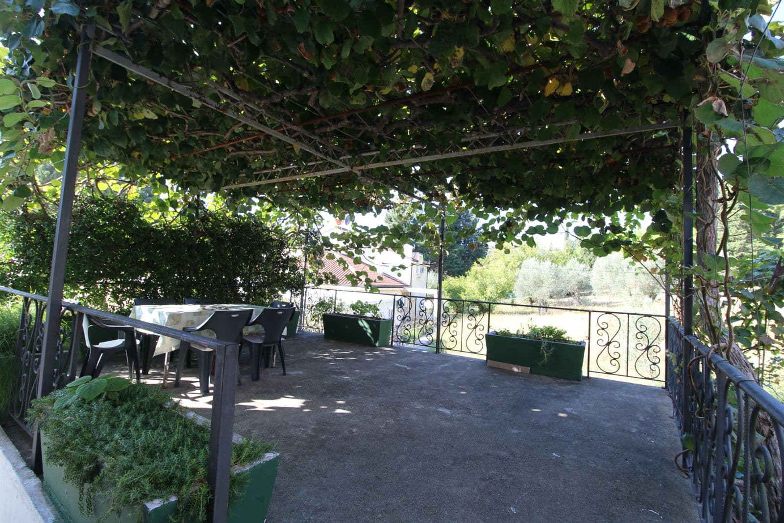 Bar, Rena'da Satılık 125 m² İki Katlı Ev — 2