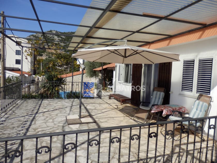 Bar, Dobra Voda'da Satılık 556 m² Arsa Üzerinde 171 m² İki Ayrı Ev — 2