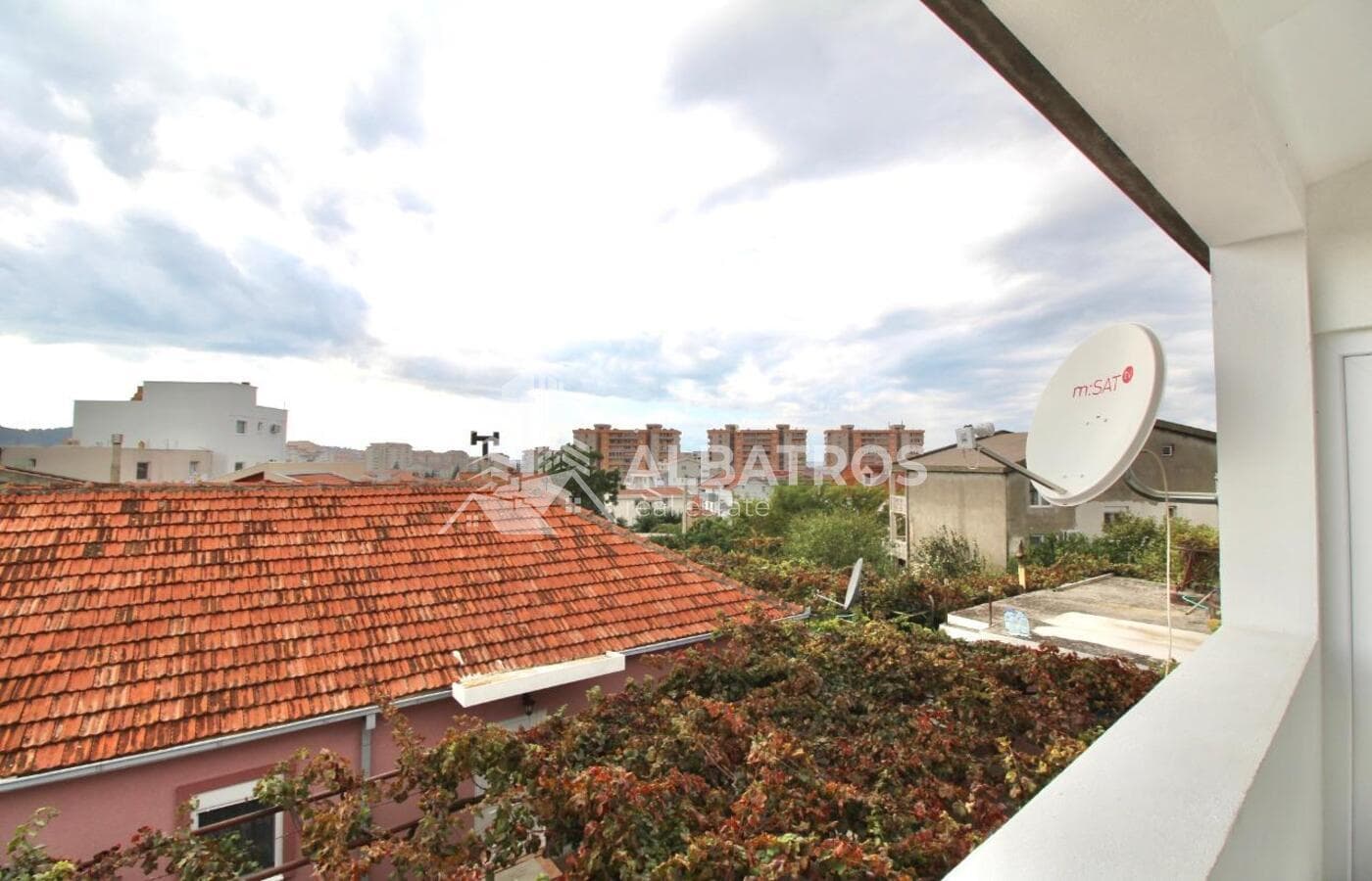 Appartamento con 1 camera da letto di 40 m² in affitto a Bjeliši, Bar - Immagine 6