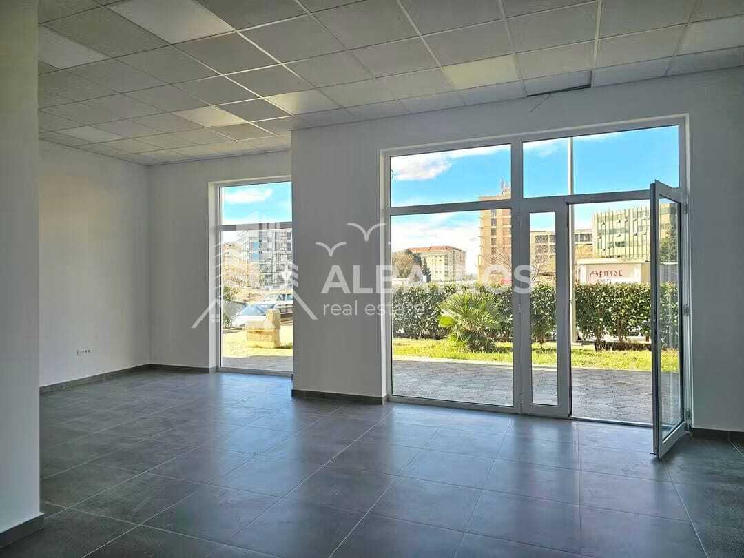 Bar merkezde 70 m2'lik Ticari Alan - Görsel 3