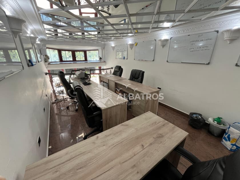 Pronájem komerčního prostoru 18 m² v centru Baru - Obrázek 3
