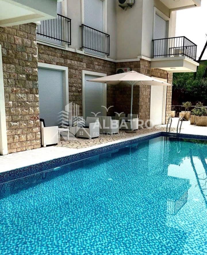 Izdaje se hotel u Šušanj, Baru