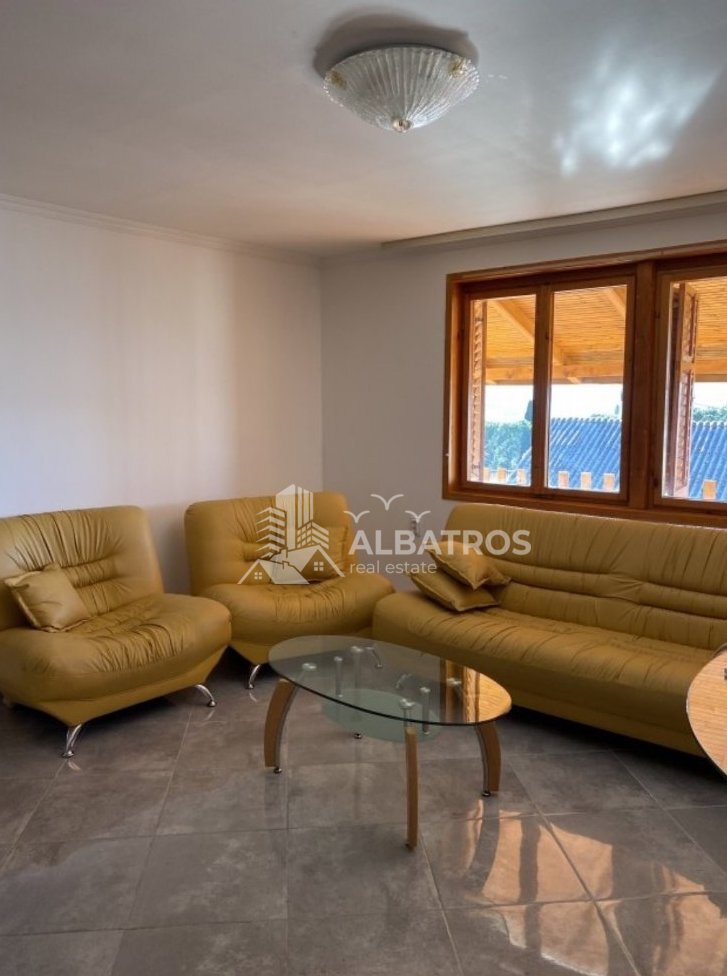 Kuća od 120 m² na prodaju, Stari Bar, Bar
