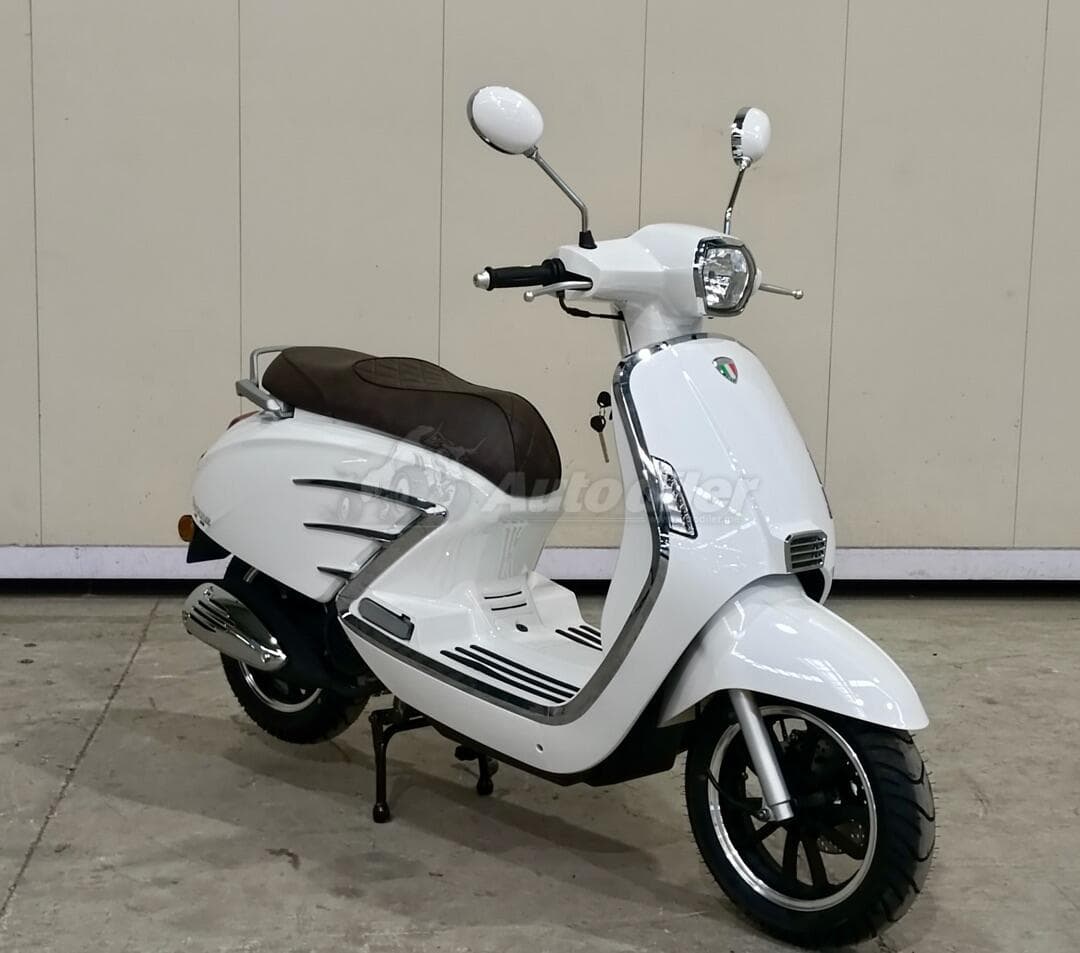 KSR Moto Veracruz 125 – scooter, 2026 - Image 4