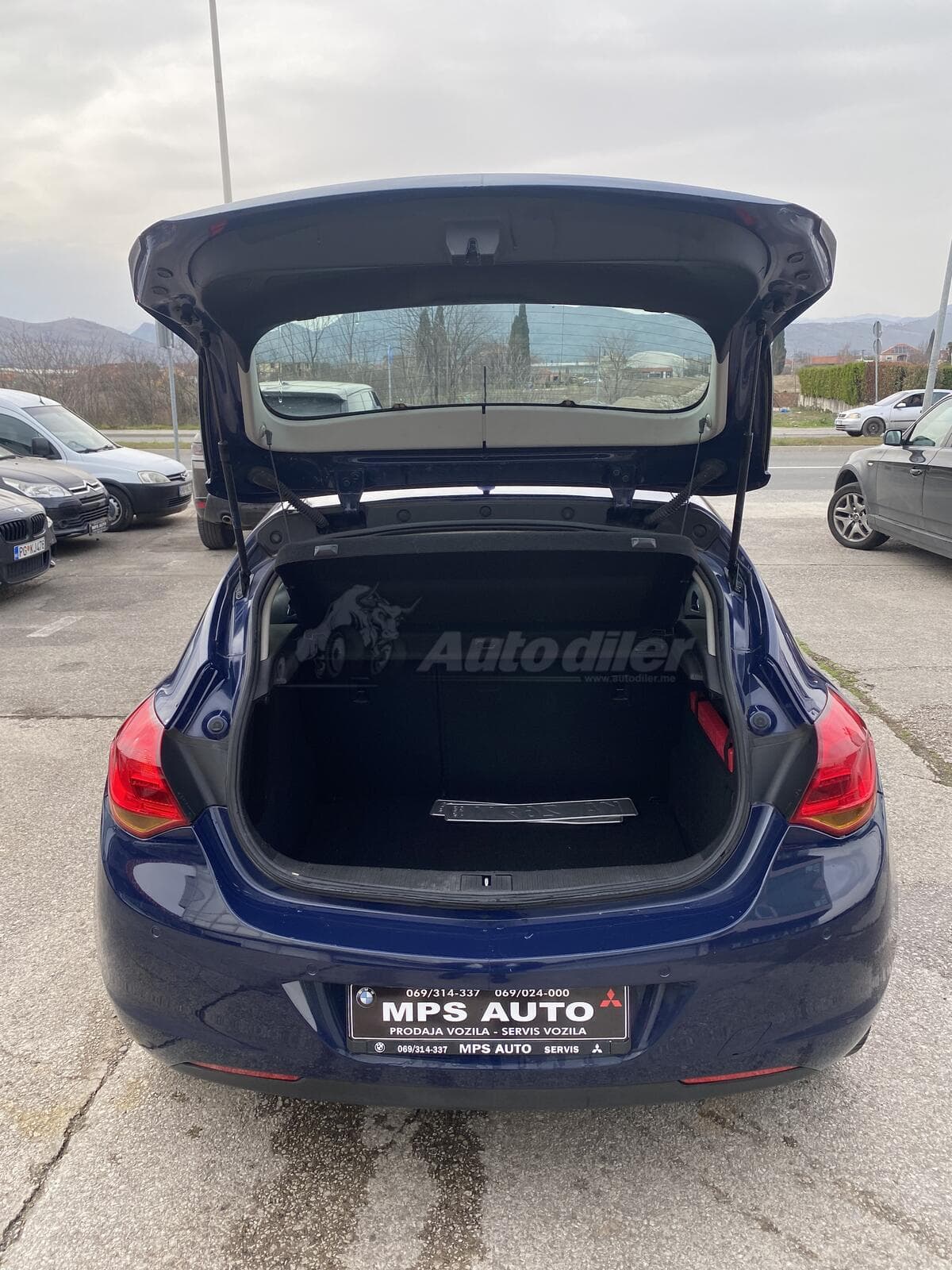 Opel Astra 1.7 CDTI, 2011 - Görsel 12
