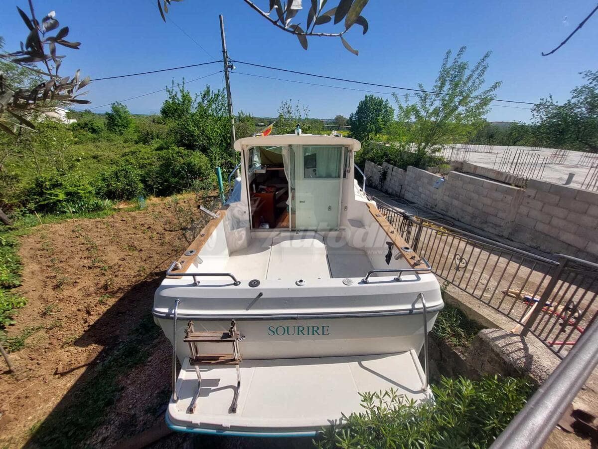 Ocqueteau Espace 625 – motor yacht, 1994 - Image 9