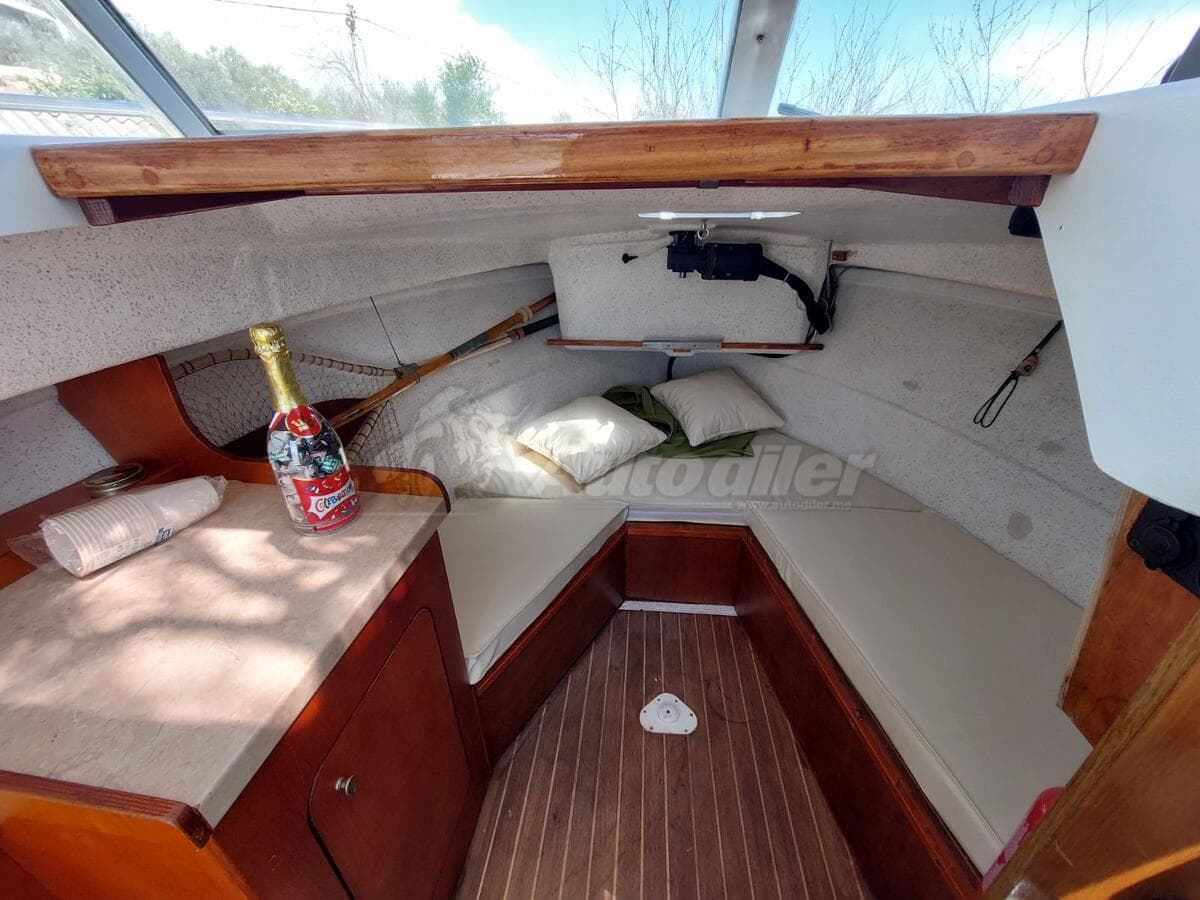 Ocqueteau Espace 625 – motor yacht, 1994 - Image 11