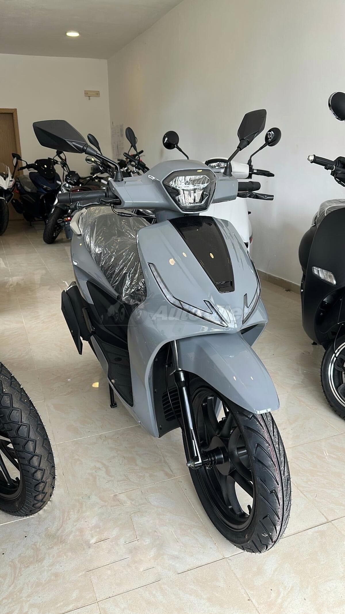 KSR Moto Coral 125 – سكوتر، 2026 — 2