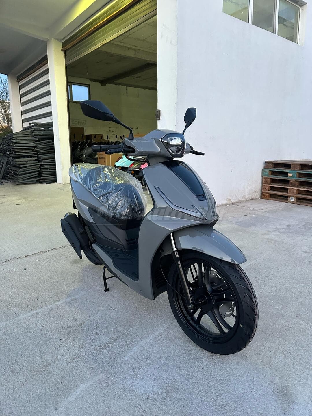 KSR Moto Coral 125 – سكوتر، 2026 - صورة 7