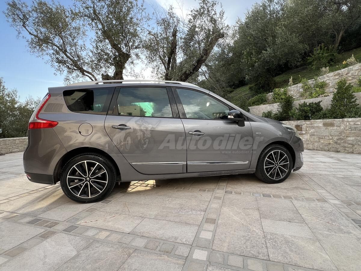 Renault Scenic Bose 1.6, 7 сједишта, 2013 - Slika 3