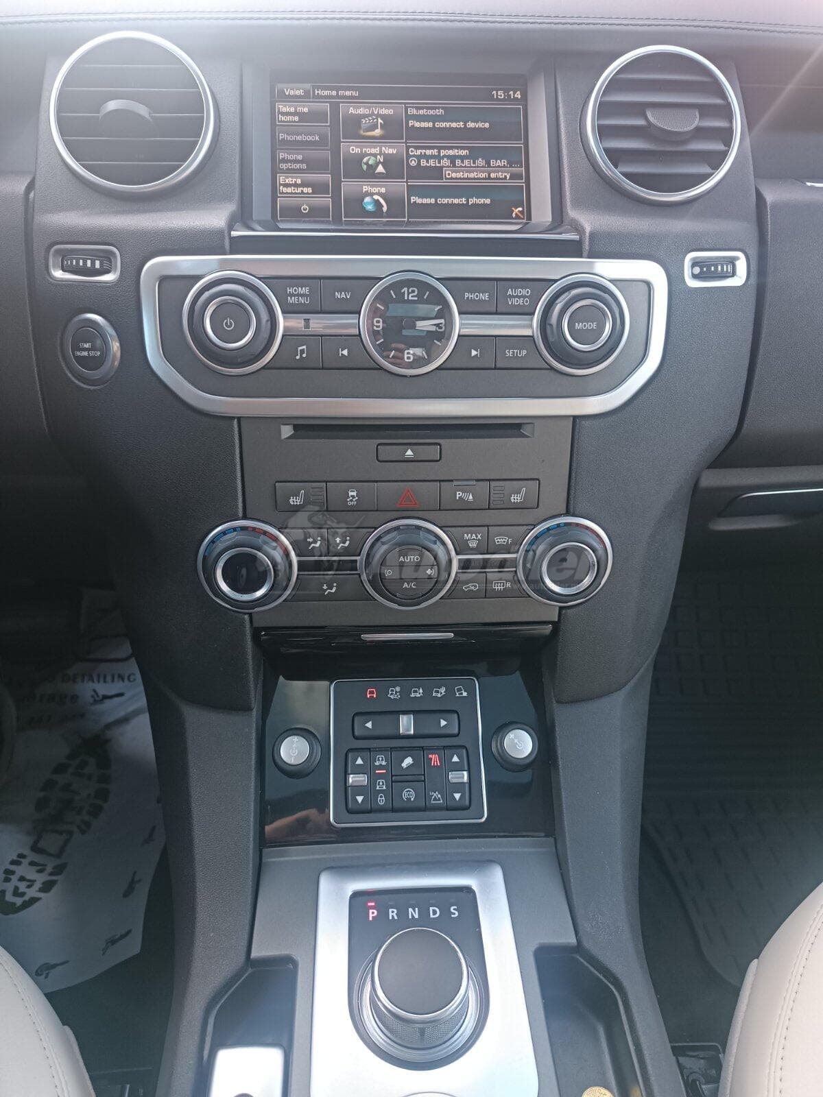 لاند روفر ديسكفري 4 3.0 SDV6 HSE، 2014 - صورة 10
