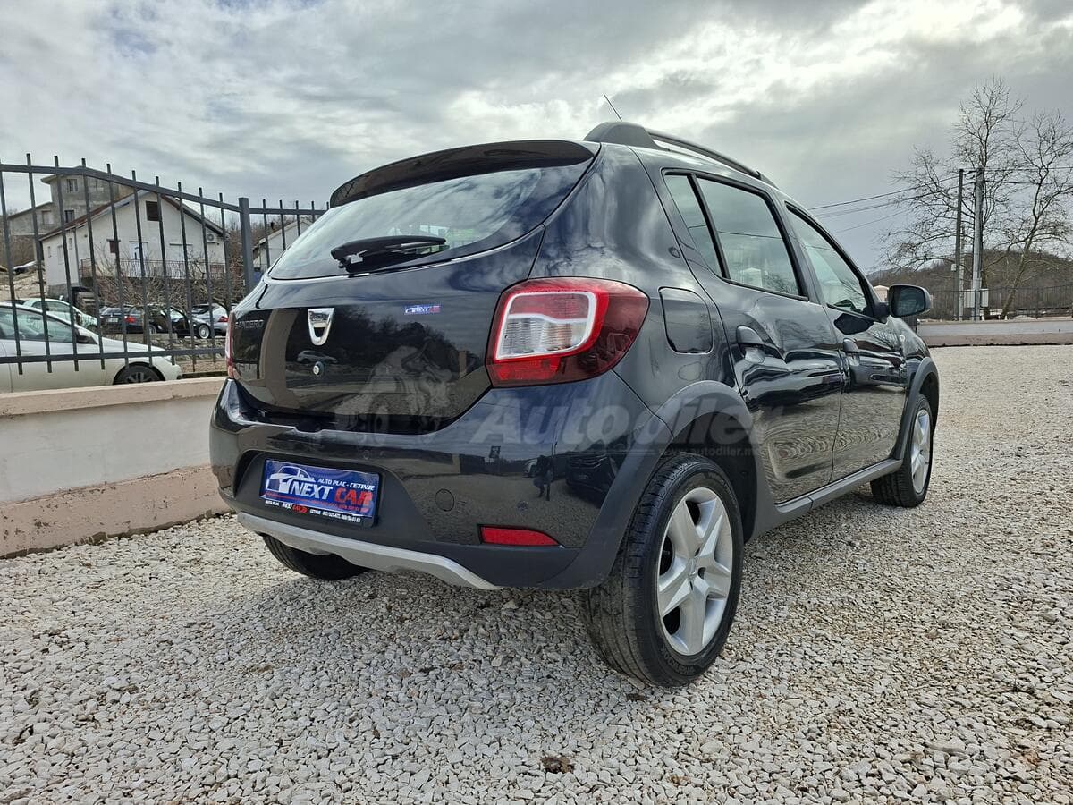Dacia Stepway 1.5DCI، موديل 2013 - صورة 5