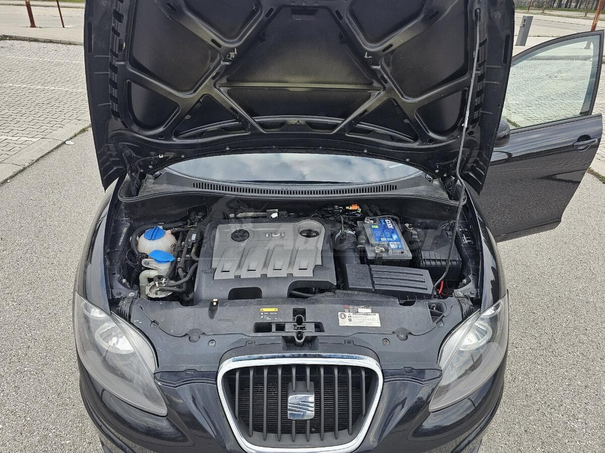 سيات ألتيا 2.0 TDI 103 كيلو واط، 2014 - صورة 14