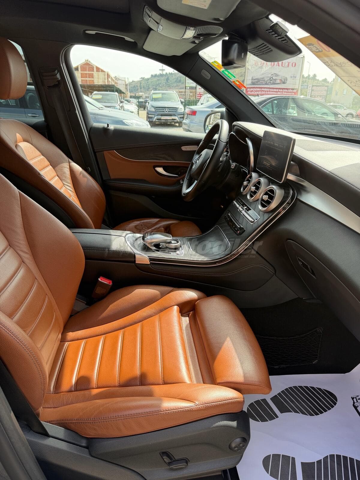 Mercedes-Benz GLC 250 4MATIC AMG dotazione, 2018 - Immagine 14