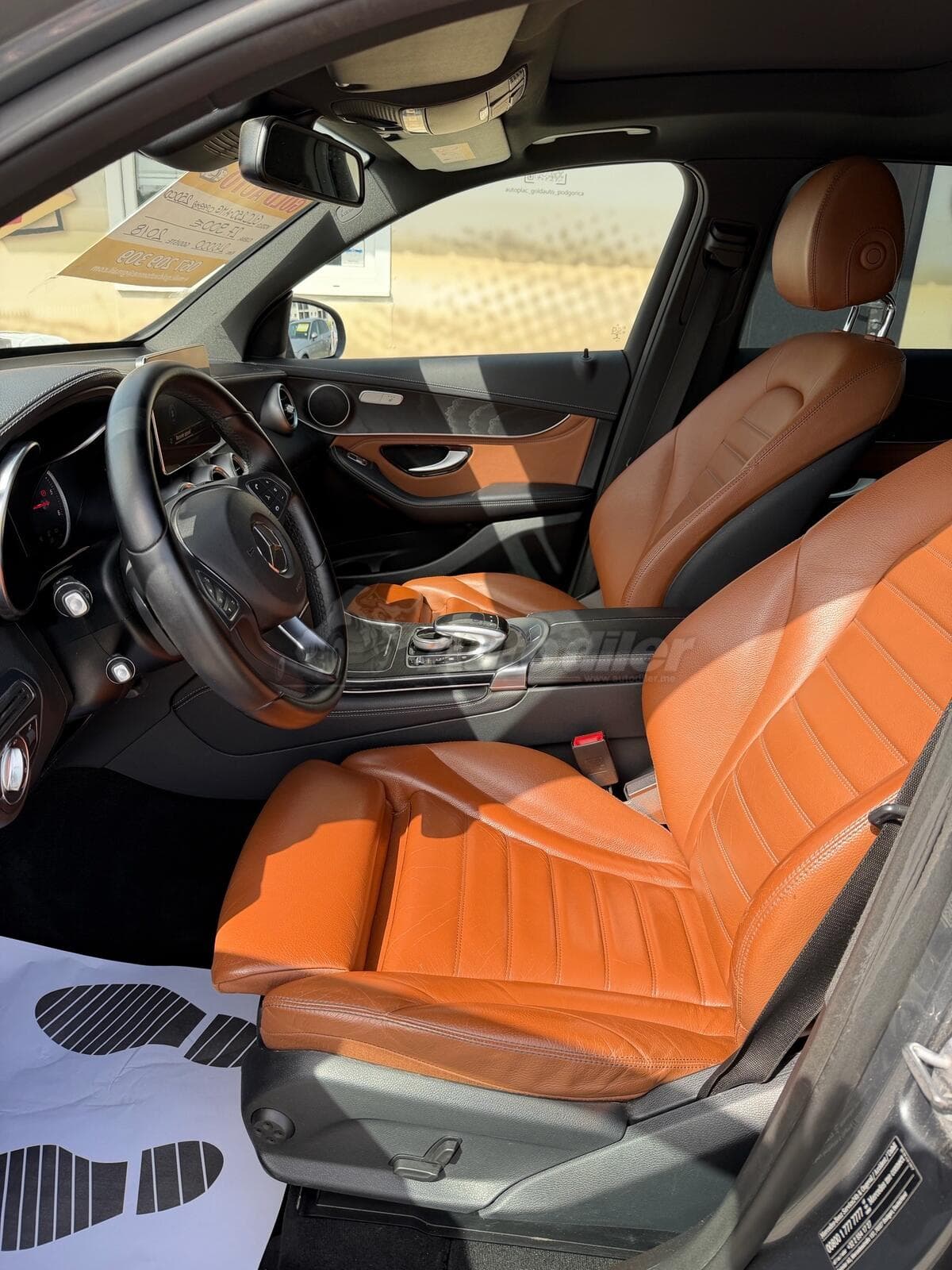 Mercedes-Benz GLC 250 4MATIC AMG dotazione, 2018 - Immagine 11