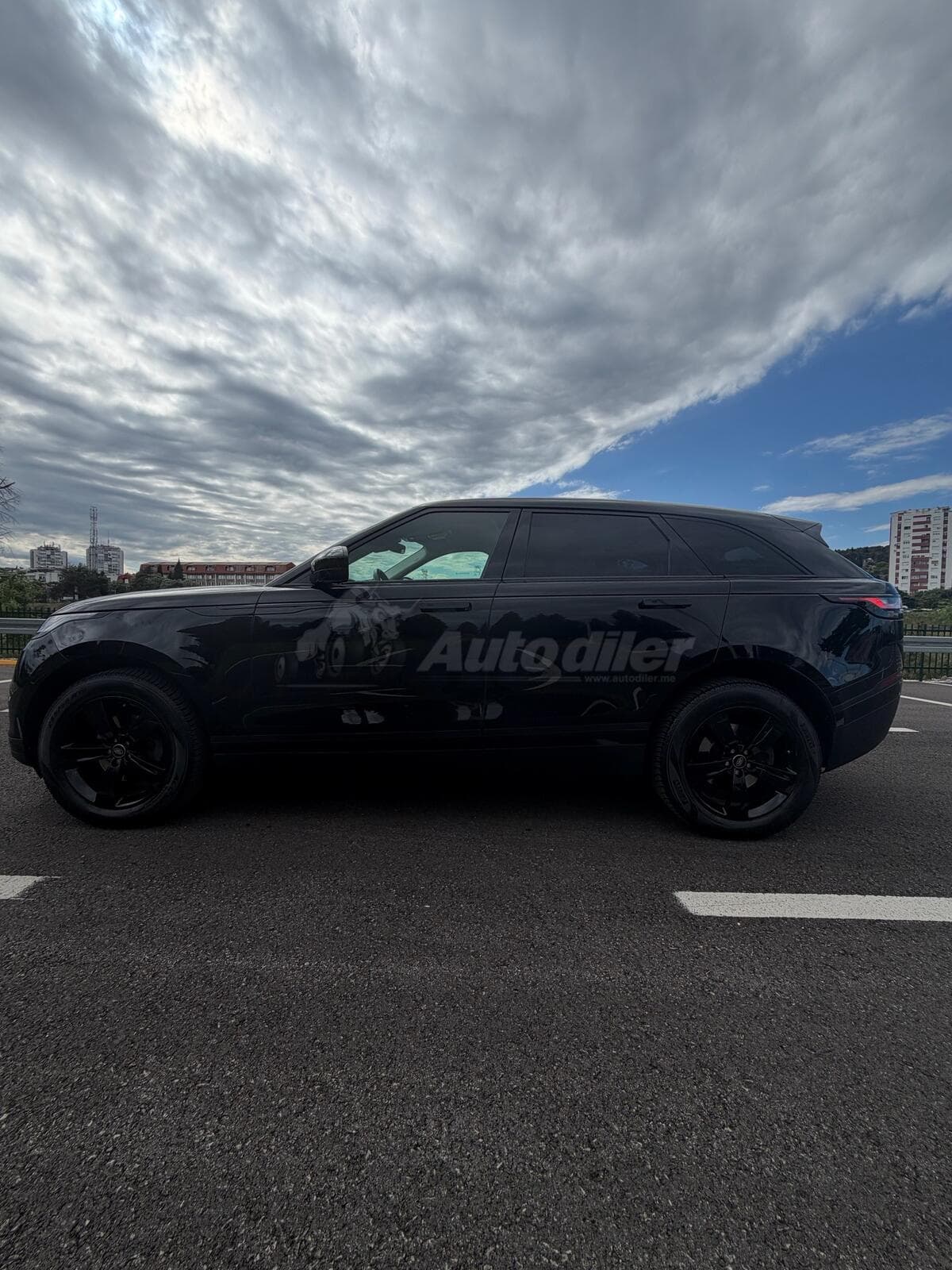 Land Rover Range Rover Velar 2.0 D240 S, 2019 - Slika 3
