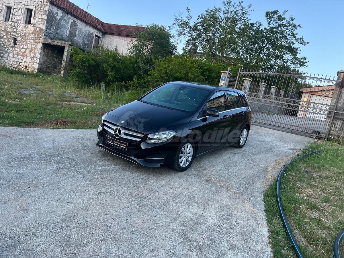 Mercedes-Benz B 180 D, 2016