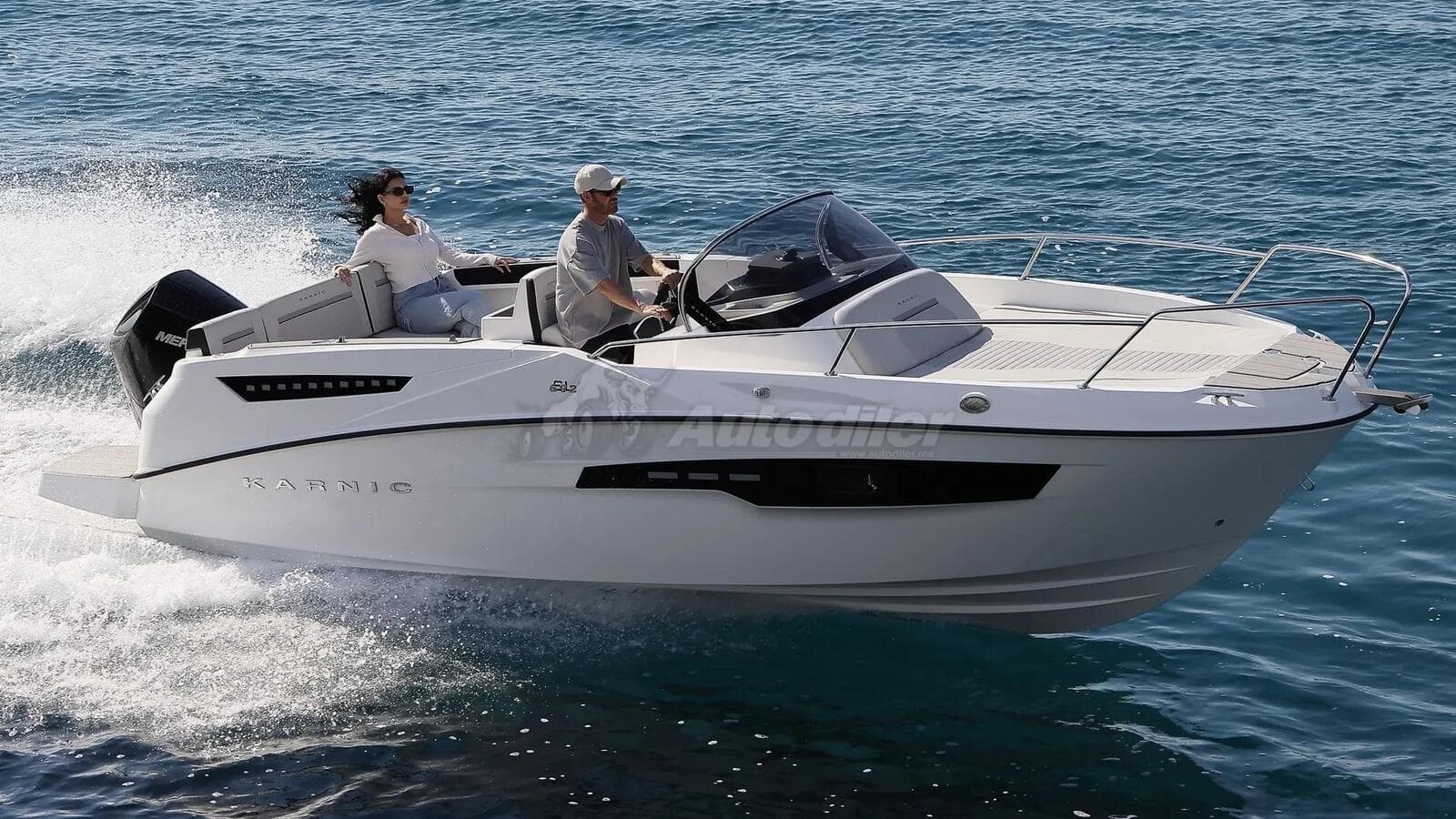 Karnic SL692 – Sürat Teknesi, 2026 — 2