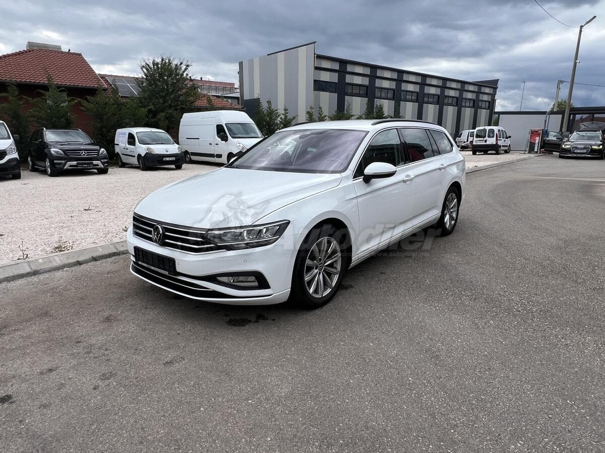 Volkswagen Passat Variant 4x4 DSG Business, 2022