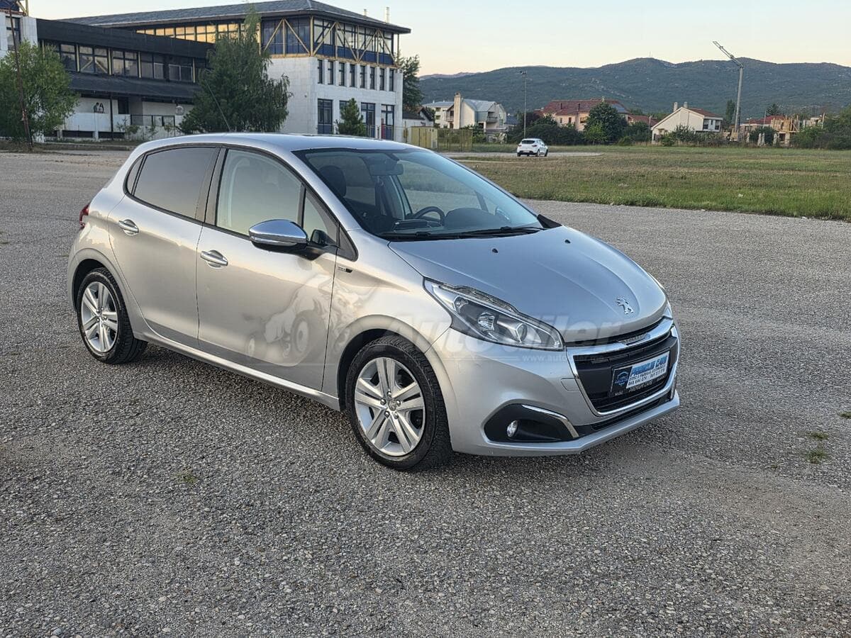 Peugeot 208 1.6 HDi, 2017 – makyajlı