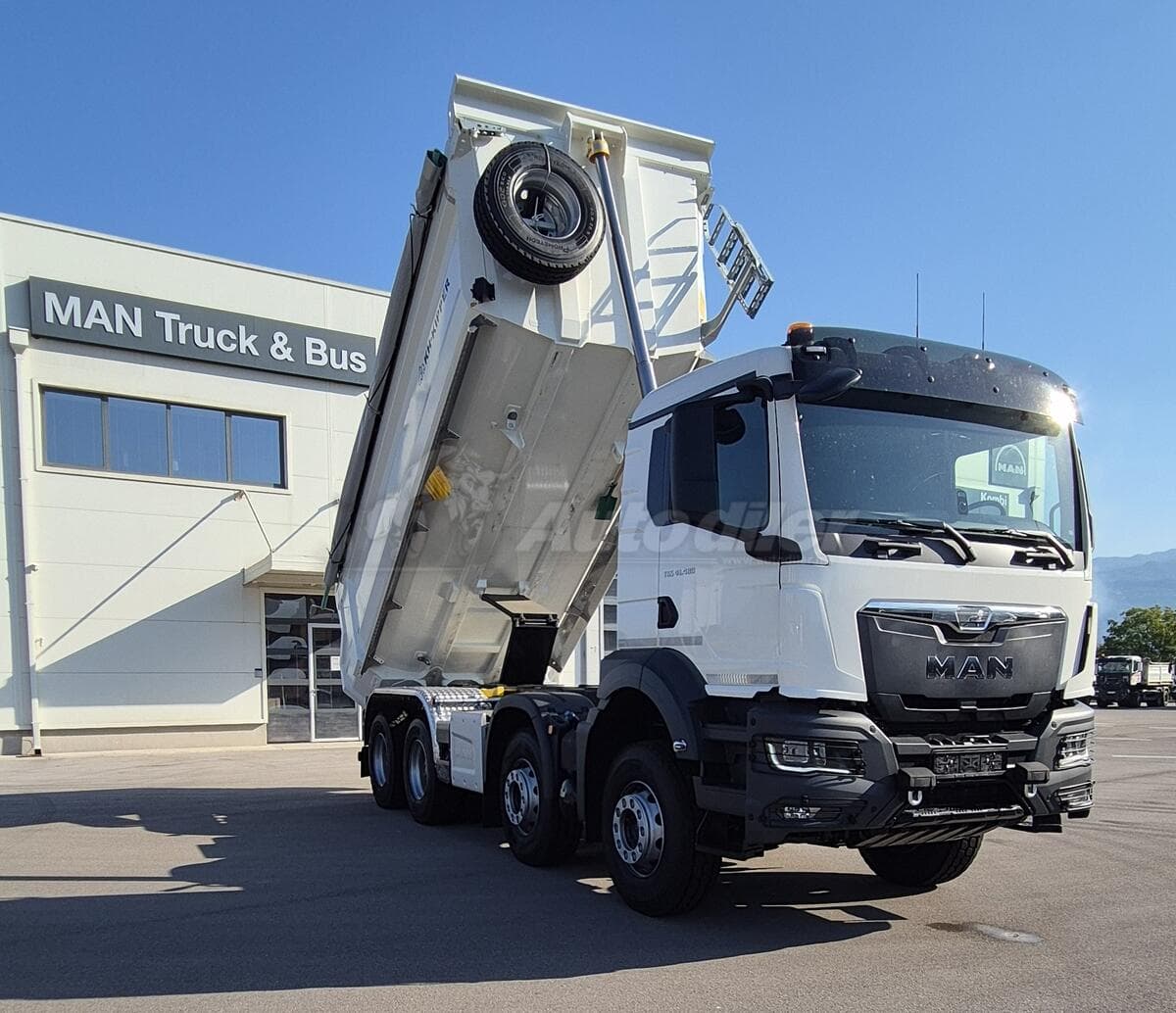 MAN TGS 41.480 8x4 BB CH – tipper, 2026 – new