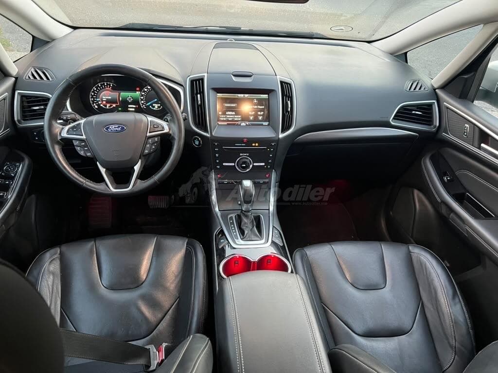 Ford S-Max 2.0 TDCi, 2015 - Immagine 5