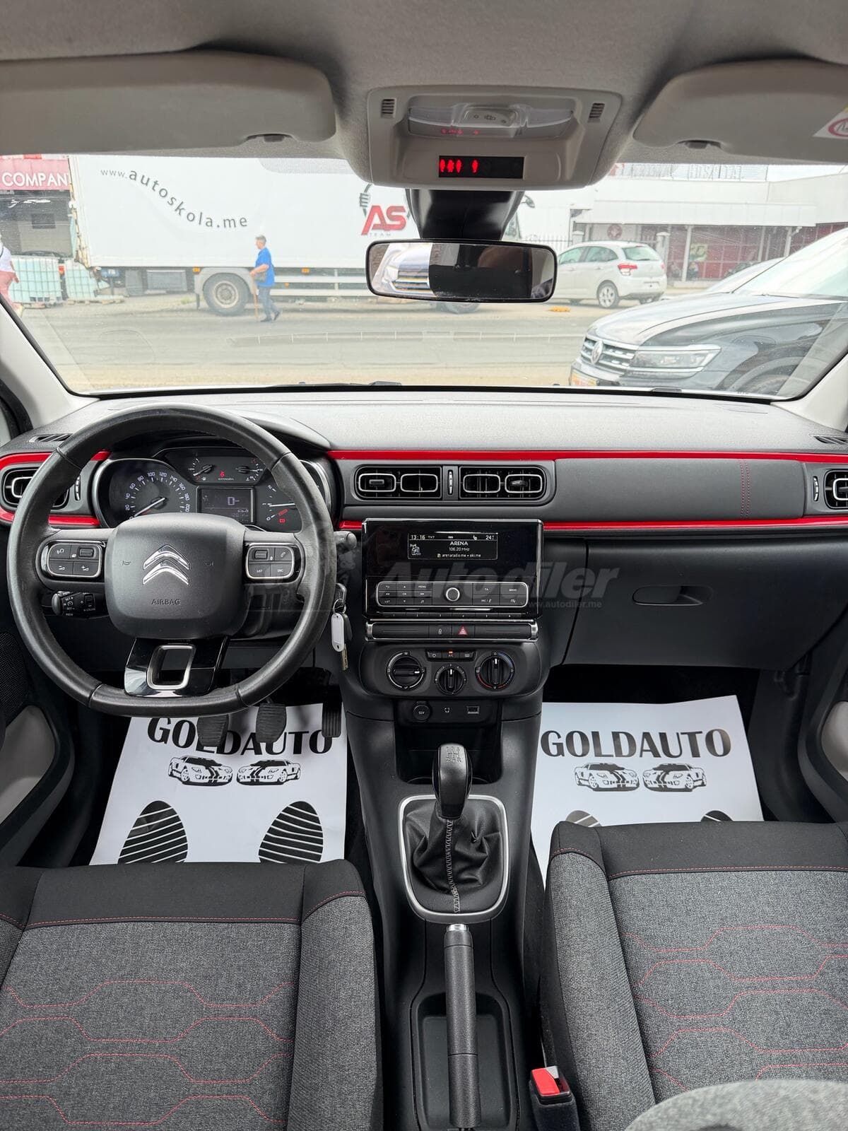 Citroen C3 1.2 Pure Tech, 2016 - Obrázek 13
