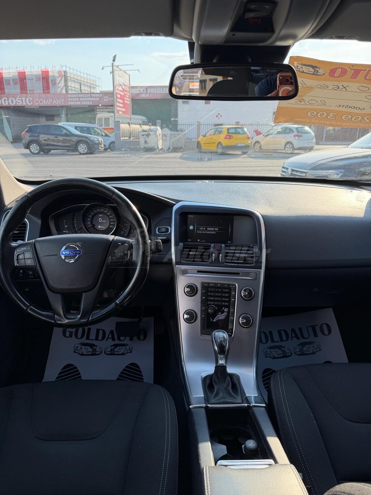 Volvo XC 60 2.4 diesel 4wd, 2016 - Obrázek 14