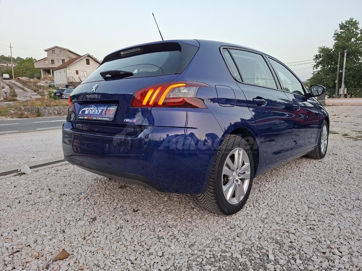 Peugeot 308 EAT8 AUTOMATIK, 2019 - Slika 5