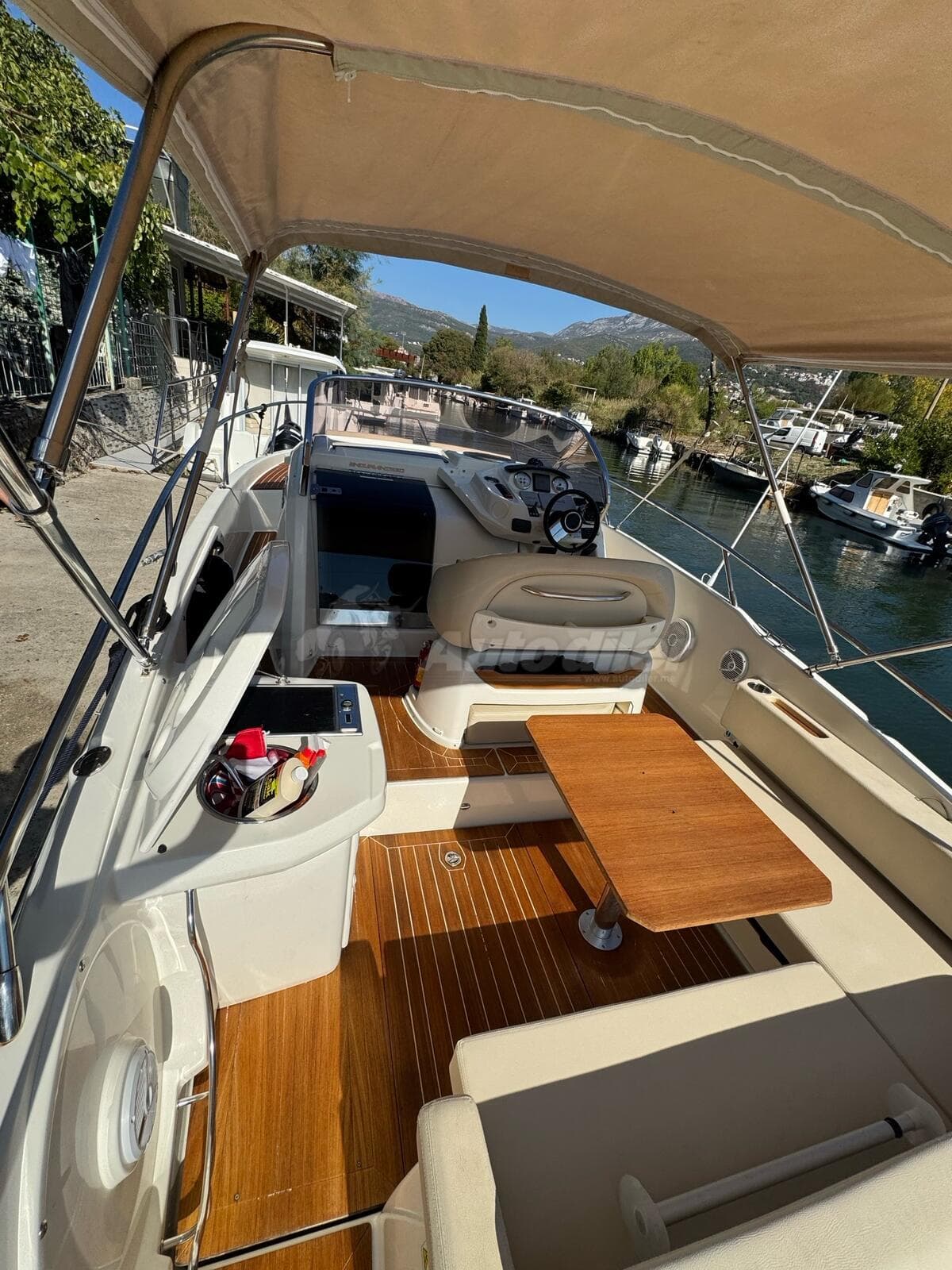 Cranchi E30 Endurance – speedboot, 2016 - Afbeelding 10