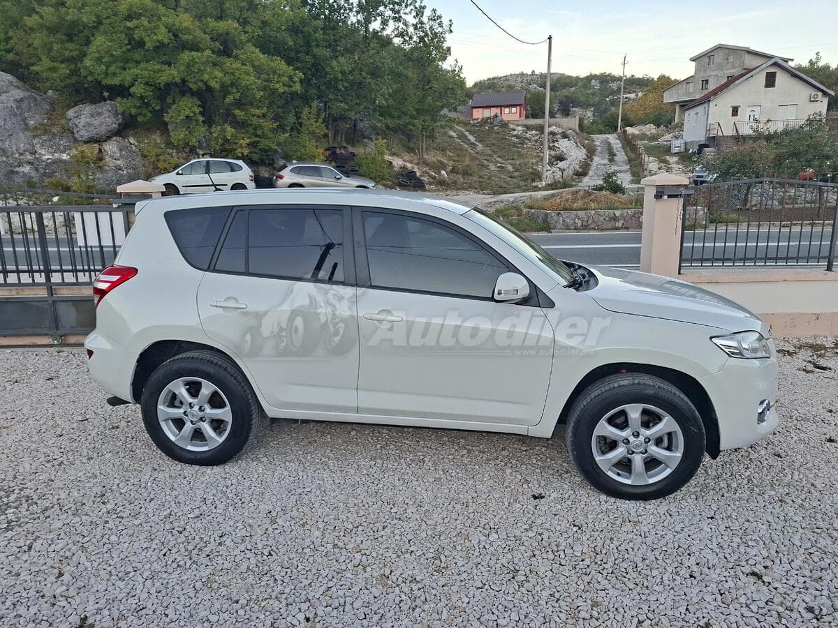 Toyota RAV 4 2.2 D-4D, 4X4, 2011 - Görsel 4