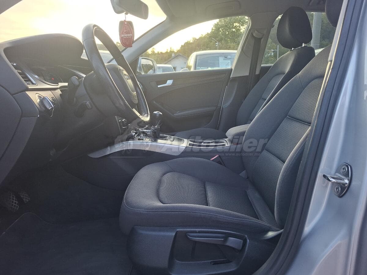 Audi A4 2.0 TDI, 2010 - Imaginea 9