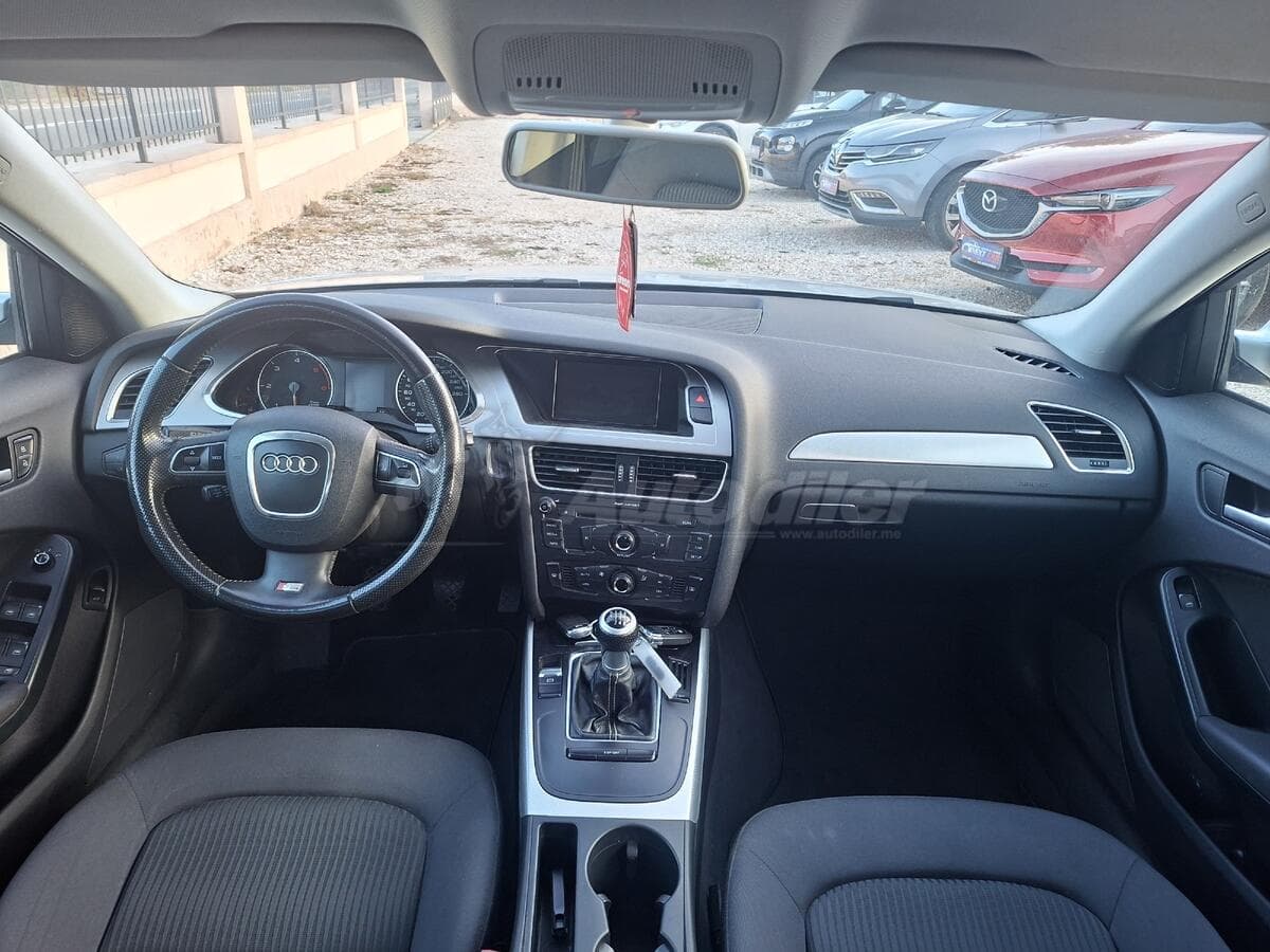 Audi A4 2.0 TDI, 2010 - Imaginea 11