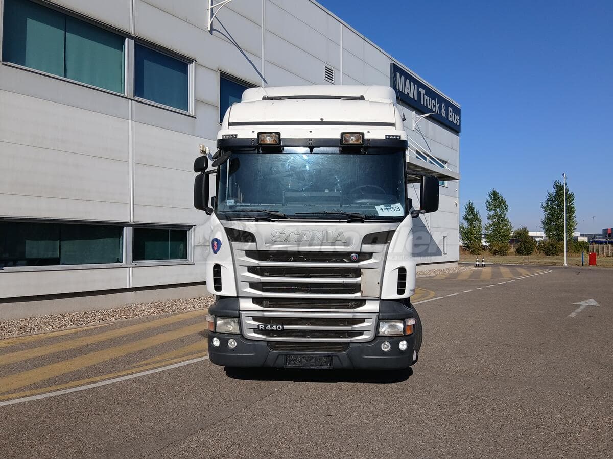 Scania R440 LA 4x2 – trattore, 2012 — 2