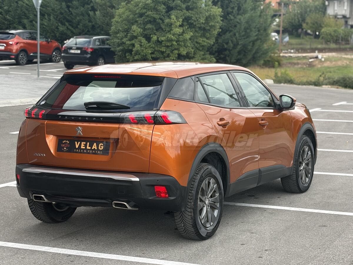 Peugeot 2008 1.2, 2021 - Slika 4