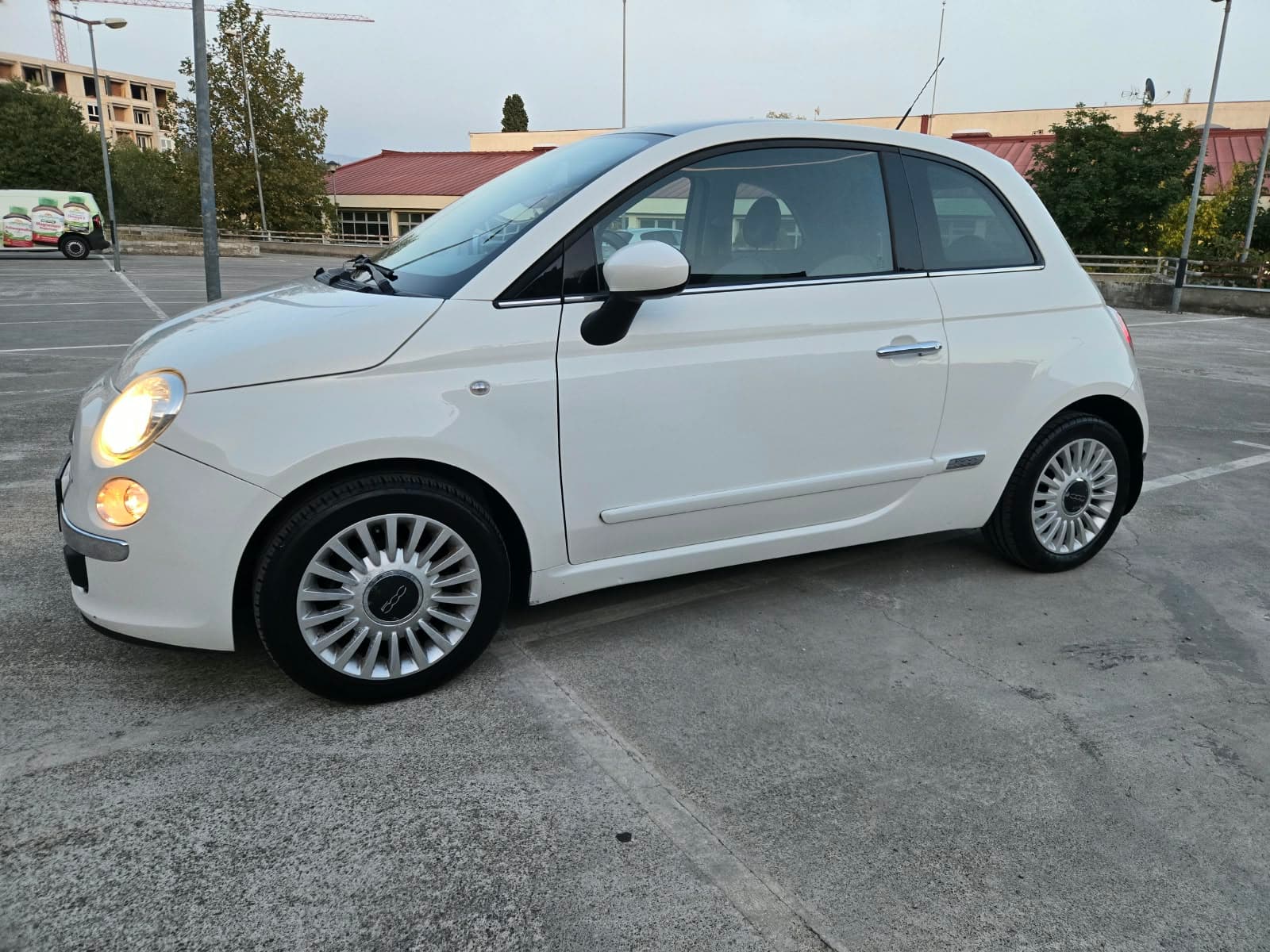 Fiat 500 1.2 automatyczny, 2009 – benzyna