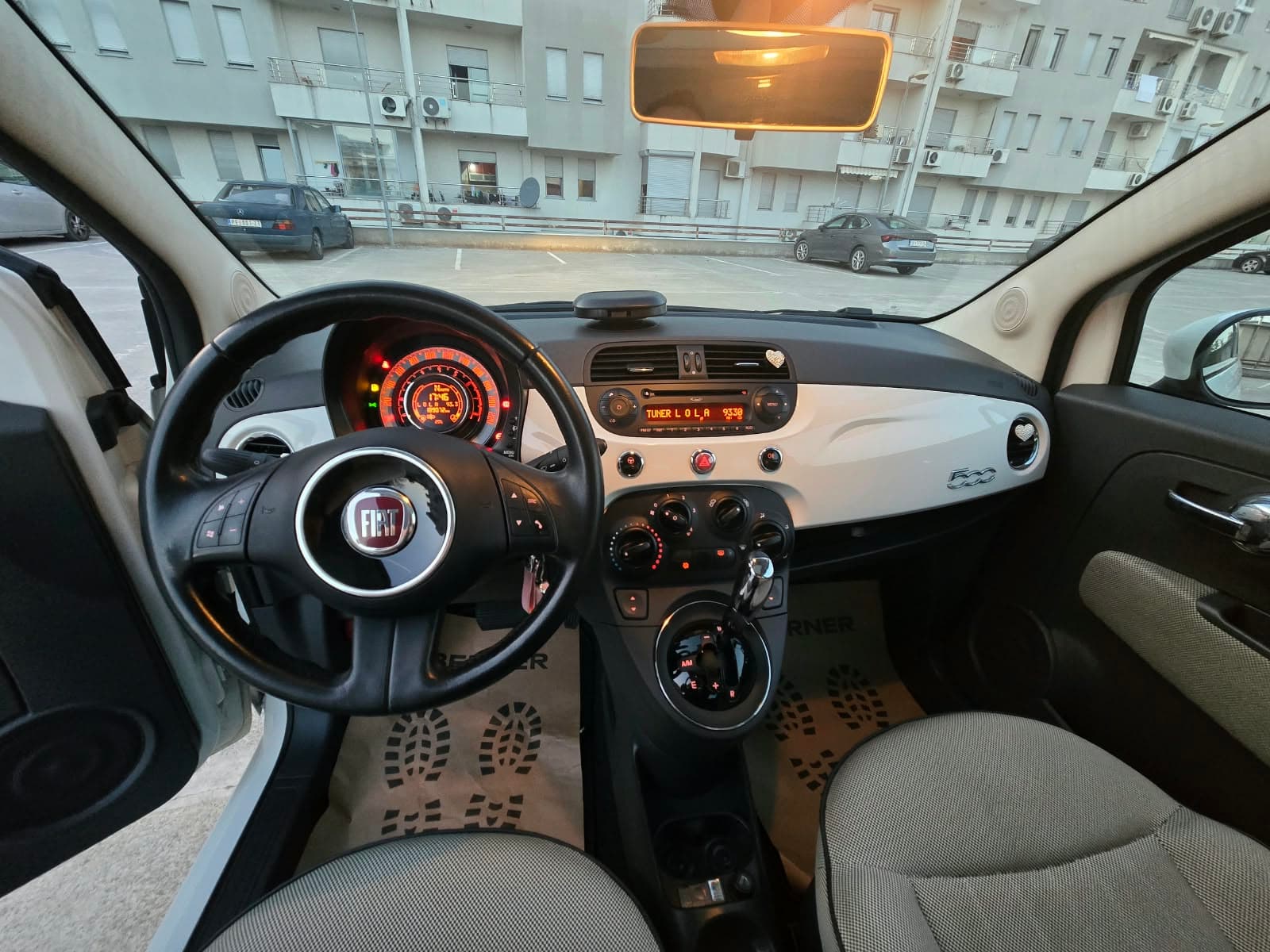 Fiat 500 1.2 automatyczny, 2009 – benzyna - Zdjęcie 6