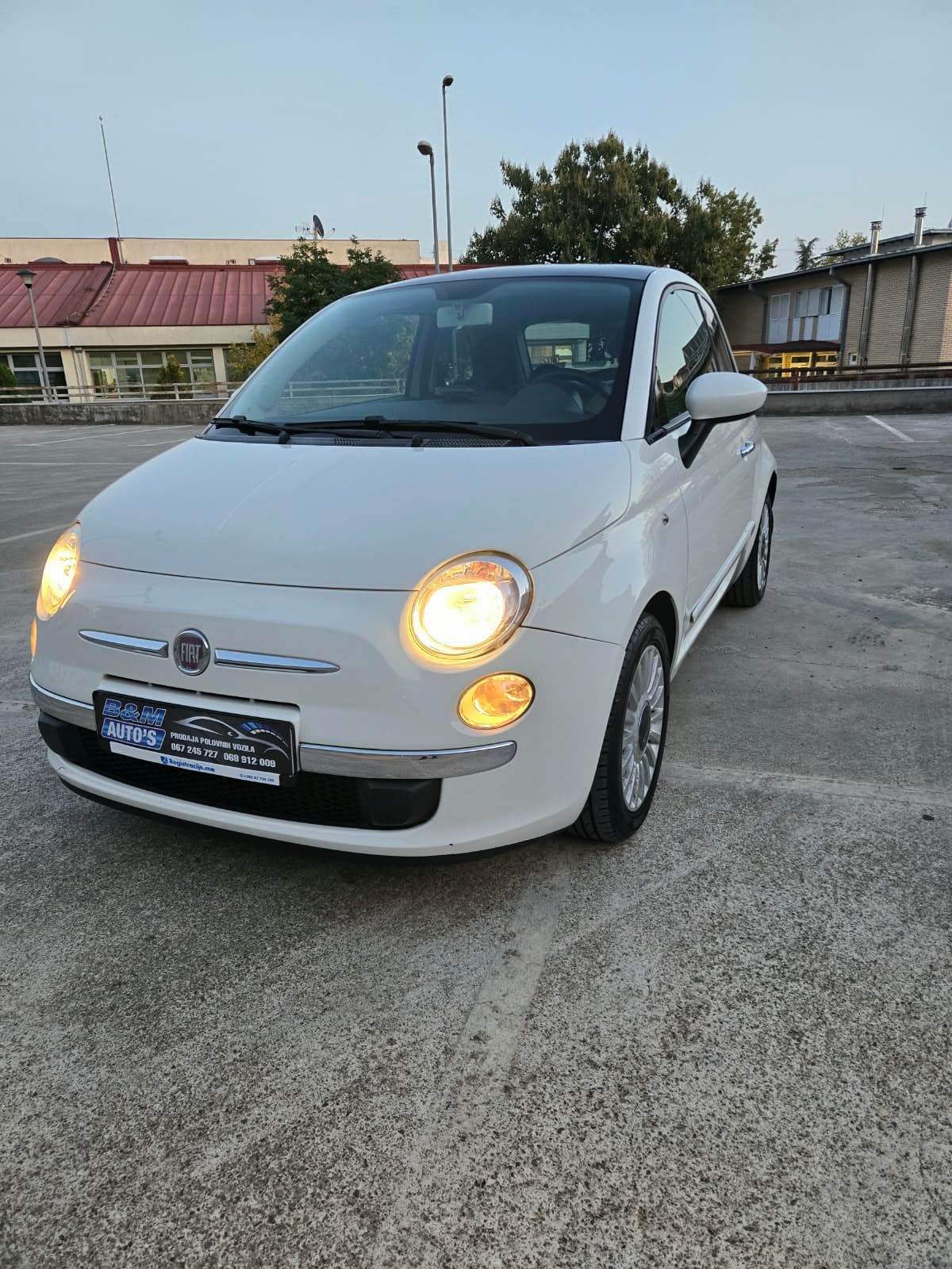 Fiat 500 1.2 automatyczny, 2009 – benzyna — 2