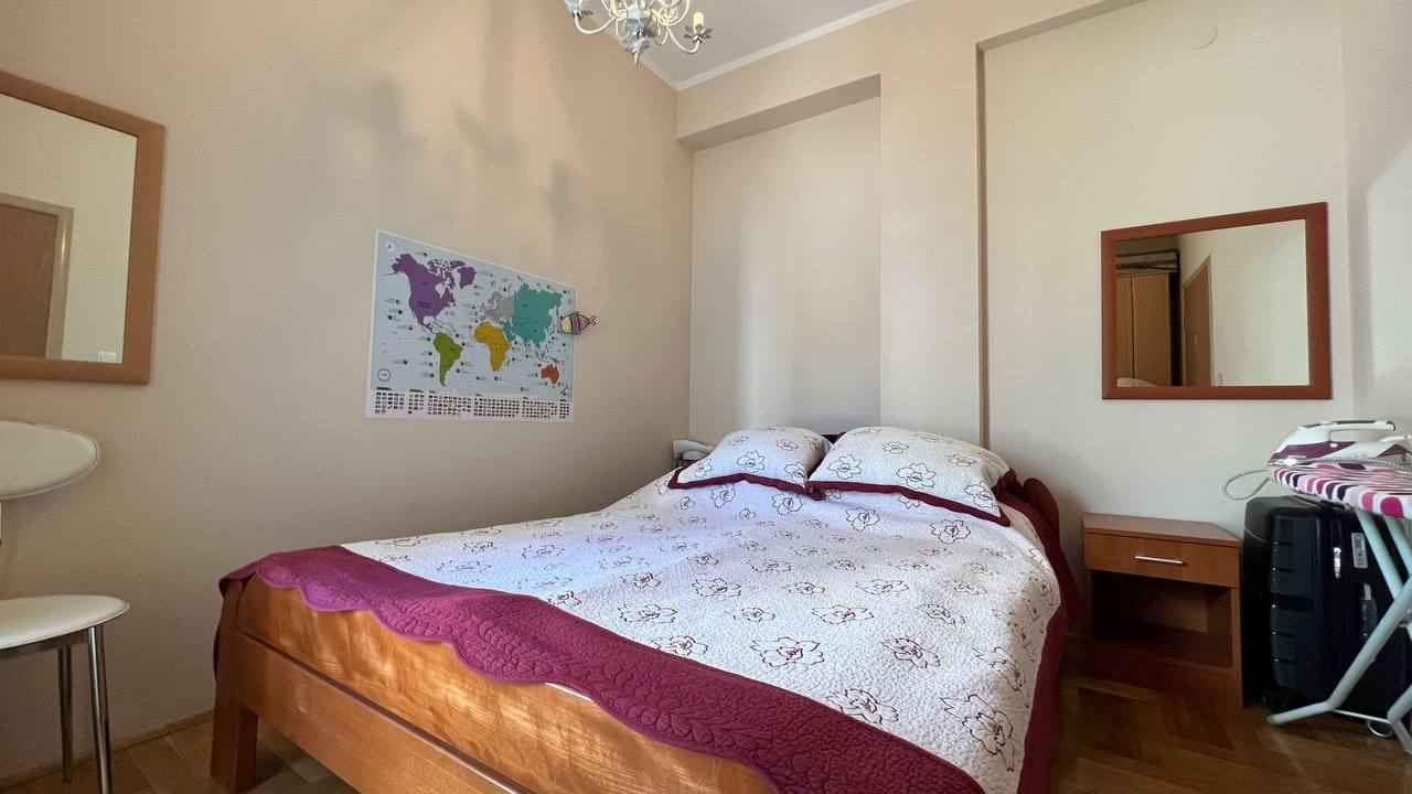 شقة مكونة من غرفتي نوم، تراس ومسبح في بودفا - صورة 4