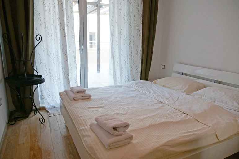 Apartament me dy dhoma gjumi dhe pamje nga deti në Dobrota, Kotorr - Fotoja 7
