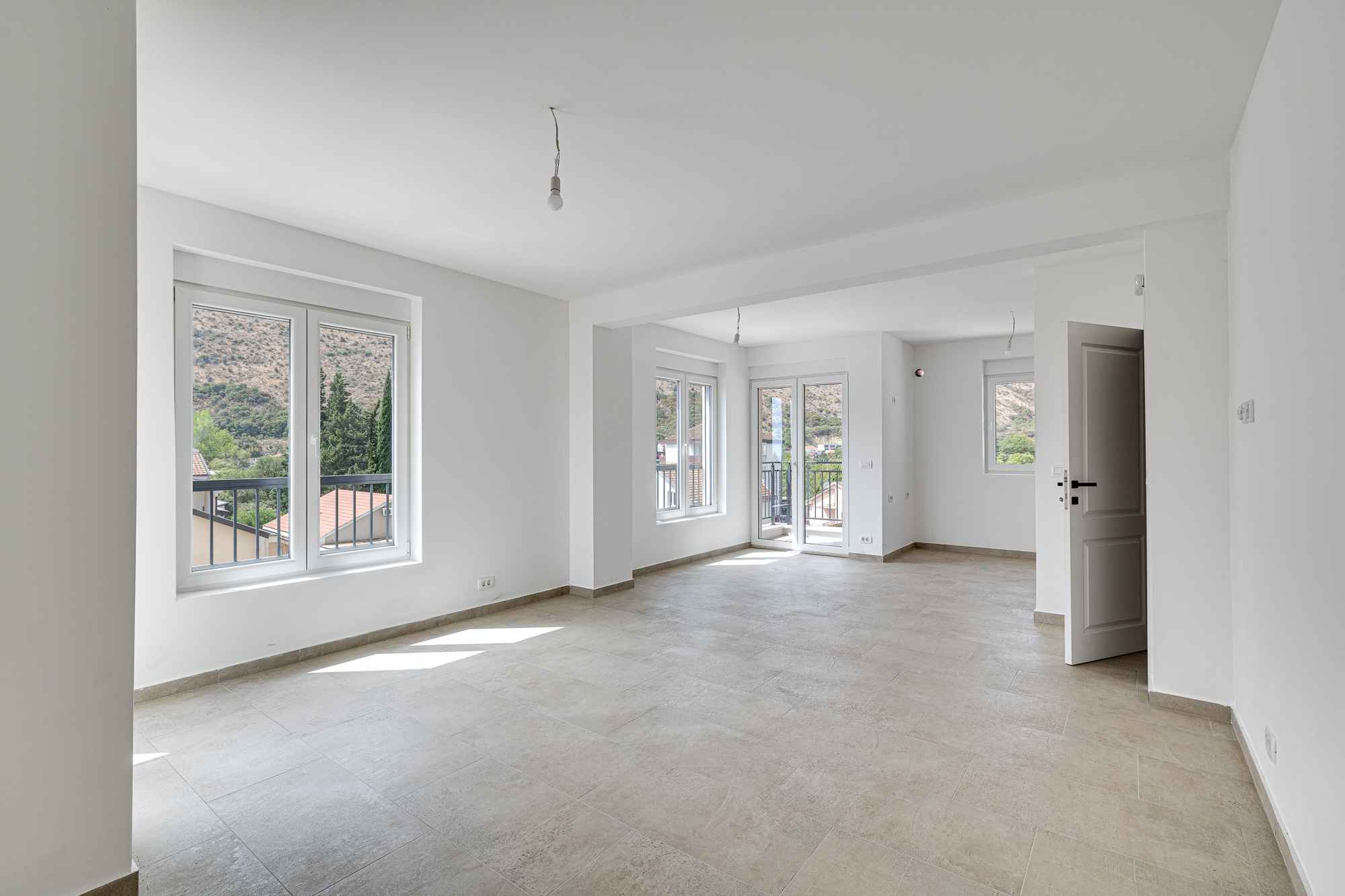 New modern apartment building in Igalo, Herceg Novi, with apartments for sale - Зображення 8