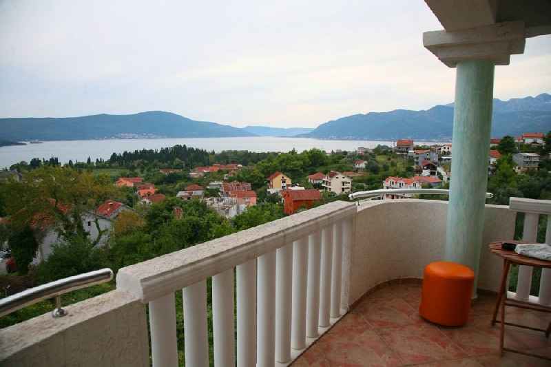 Mini hotel a Tivat, a 700 m dal mare e dalla spiaggia più vicina - Immagine 6