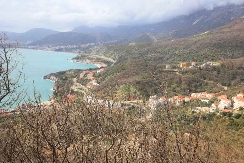 Plot of land in Pržno, Budva