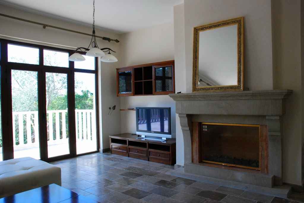 Petrovac'ta Lüks 4+1 Villa - Görsel 2