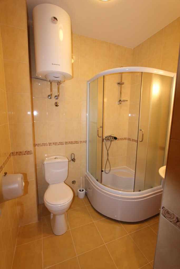 Mini-Hotel in Igalo, Herceg Novi, 830 m2, 800 m vom Meer - Bild 6